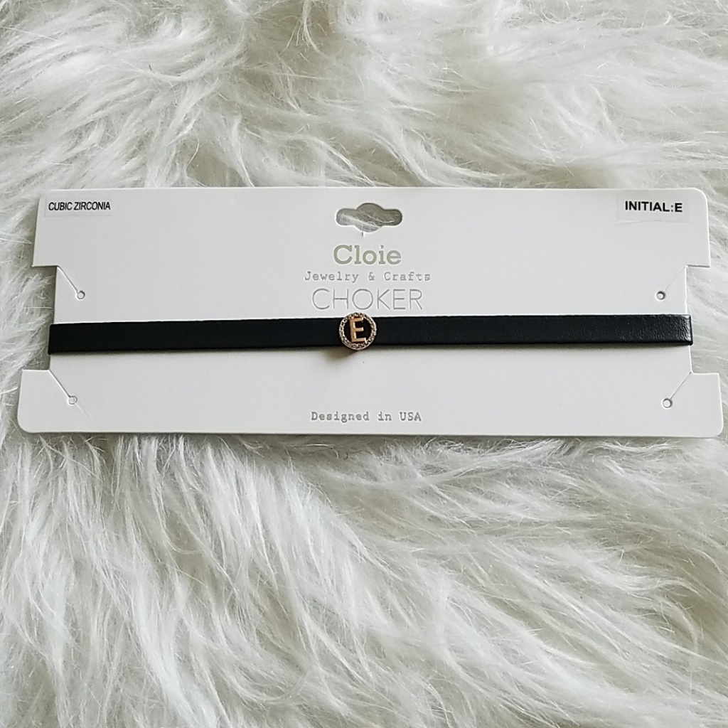 Choker With Initial E